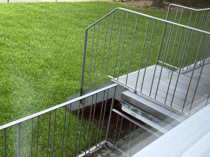 Luxuswohnung ,Hochparterre, mitten im Kreuzviertel – vom Balkon in neuen Garten
