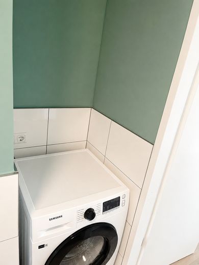 Prenzlauer Berg - tolles liebevoll eingerichtetes Apartment mit Tiefgarage – Waschtrockner