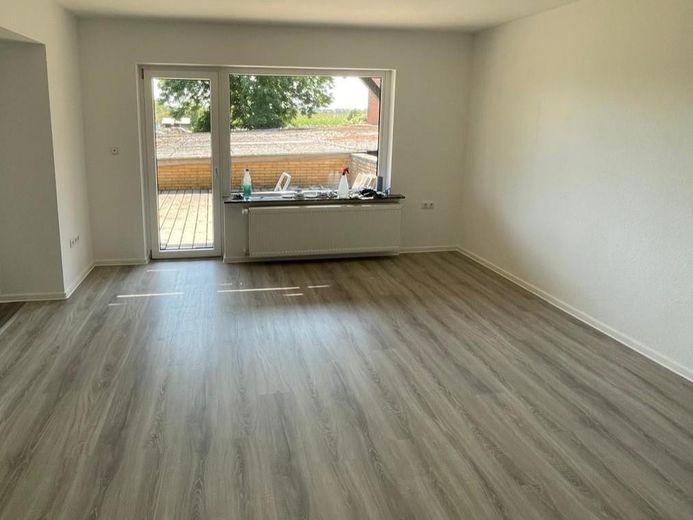 (AK5602) Appena ristrutturato! Terrazza! Garage! – Wohnen