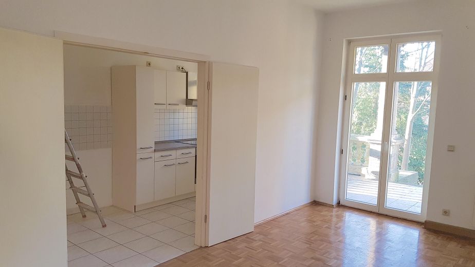 Charmante 2-Zi-Wohnung mit 2 Balkonen und Gartenzugang in Meiningen – फोटो 4