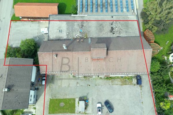 Objeto de inversión casa residencial /nave de producción y almacenamiento 3300m² en parcela de 2225m², cerca de la A7 Kempten