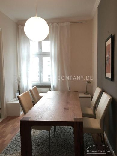 Gemütliche 3-Zimmer-Wohnung in Prenzlauer Berg, möbliert – c95d65c3d2f3f2d35b71014447e627407c3718a0.jpg