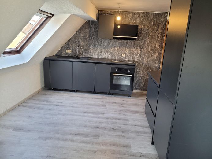 Attraktive 3 - Zimmer - Dachgeschosswohnung in Böhmenkirch – Wohnküche