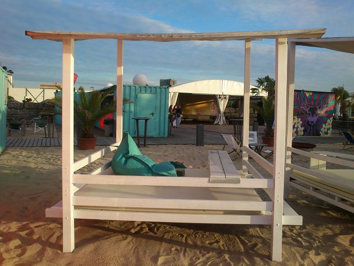 KENTSEL KONFORLU MİMARİ 127 qm, S-Bahn ve Main yakınında, sakin ve engelsiz – Beachclubs in Spaziernähe