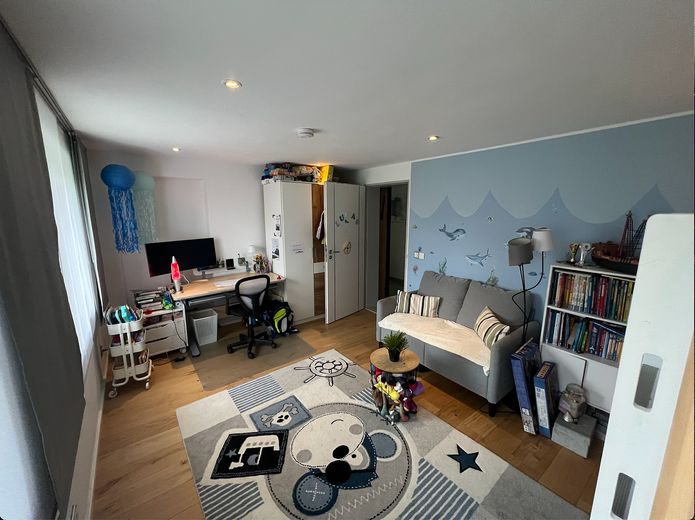 Schlafzimmer 1