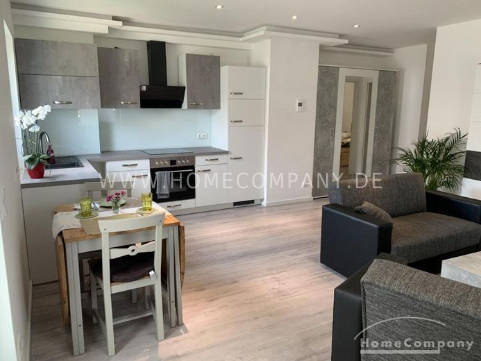 Moderno appartamento arredato di 2 locali a Treptow – 42f87b569833775c4ae726c54b5ca9a48a8d6671.jpg