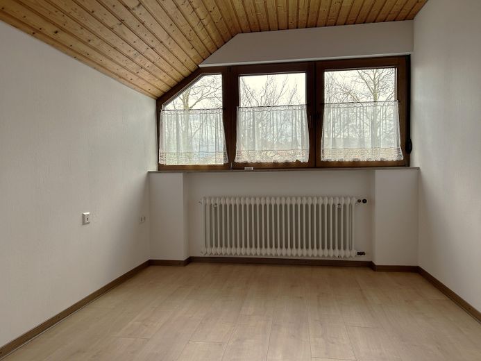 Appartamento mansardato di 3 locali + ufficio – Büro