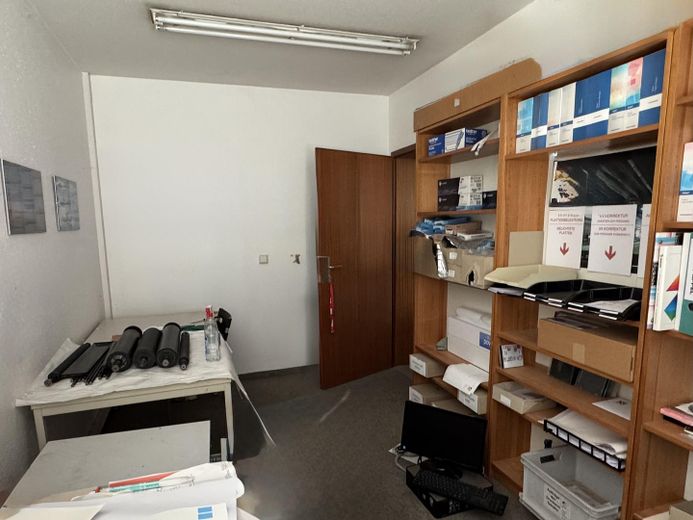 Büroraum Gewerbegebäude