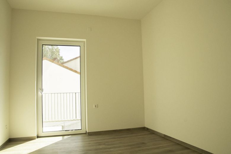 Neubau Erstbezug! Wunderschöne 3 ZW inkl. EBK, Balkon, TG-Stellplatz + Wallbox! – 3. Zimmer