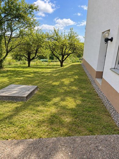 Casa con vistas panorámicas y parcela de 1.213 m²: mucho espacio y potencial – Foto 6