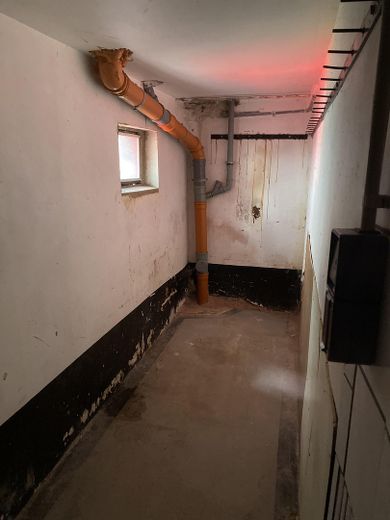 Vrijstaande woning met balkon en garage – Foto 14
