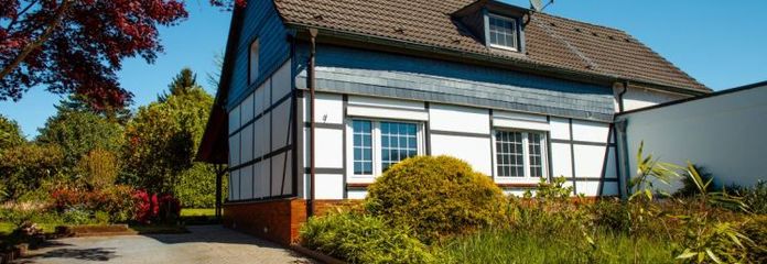 Idillio a graticcio con giardino da sogno a Wiescheid