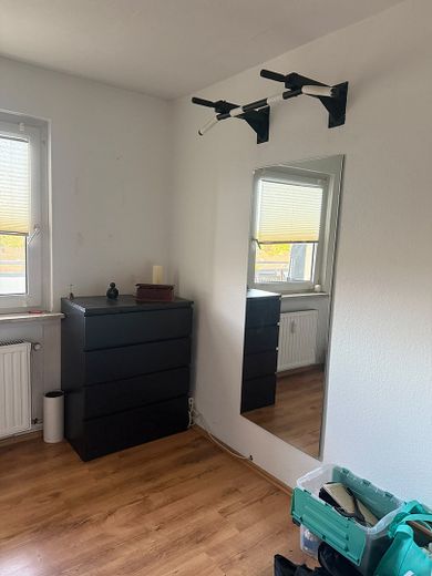 Splendido appartamento di 3 locali mansardato a Duisburg-Buchholz – Foto 9