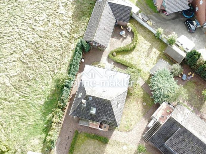 Wedemark Großes EFH + Bungalow – Foto 1