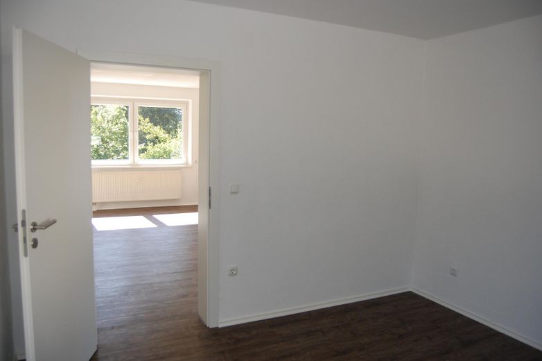 Freundliche sanierte 4-Zimmer-Wohnung zur Miete in Selb ab September – Schlafzimmer