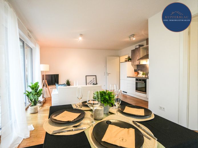 Moderne 2-Zimmer-EG-Eigentumswohnung mit Terrasse und Stellplatz in Bonn-Hochkreuz – Essbereich