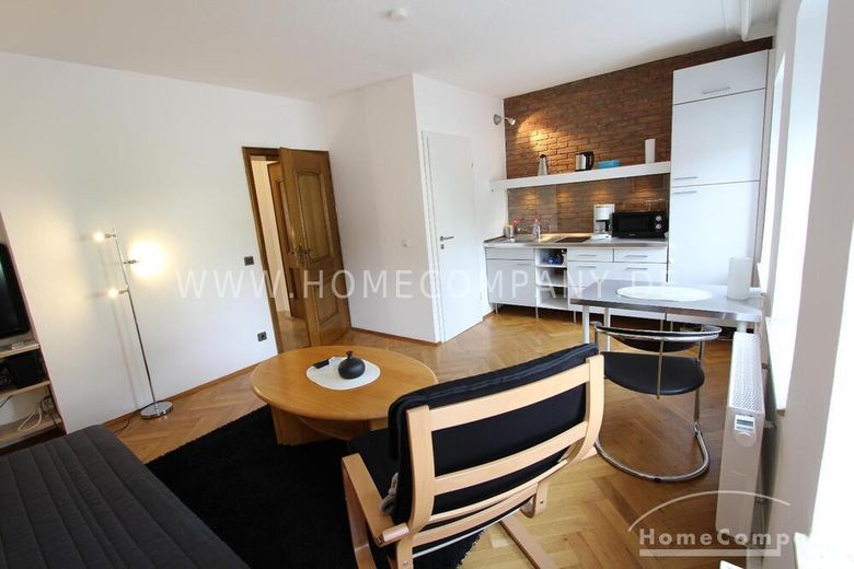 Möblierte 2-Zimmer-Wohnung in abgeschlossener Hofanlage mit separatem Eingang, italienisch-mediterranes Flair! – 743d74d7be55258db2d565f8c84c321121227b1c.jpg