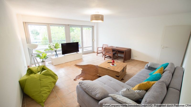 Renovierte Maisonette mit angenehmer Möblierung und großer Terrasse sowie 2 Balkone für 3-12 Monate in Kirchzarten-Burg – 343d66cd67a75743d8b559bbf149cb704aa25f9f.jpg