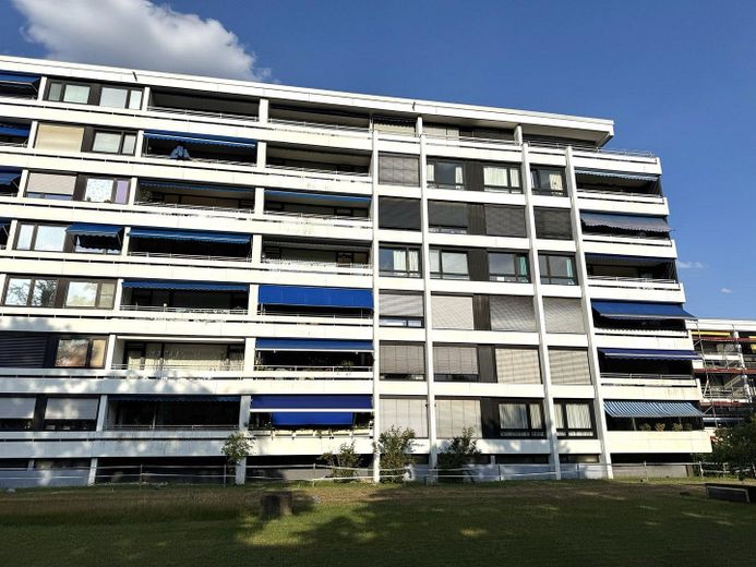 *PROVISIONSFREI* Helle 4-Raum-Wohnung mit 2 Balkonen in gepflegtem Haus – Gebäudeansicht