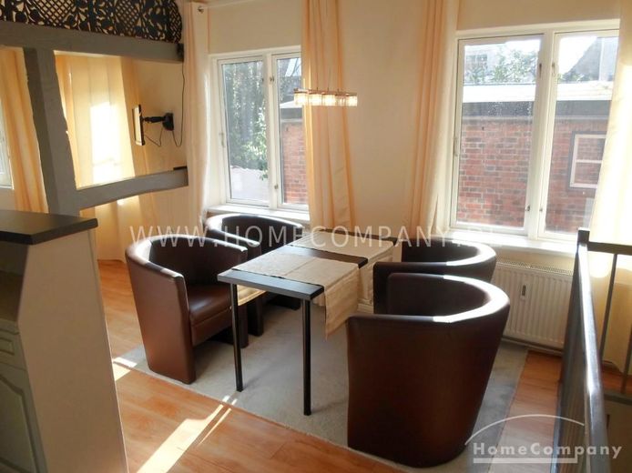 Traumhafte, neu renovierte 2-Zimmer-Wohnung in historischem Lübecker Altstadthaus – 1a7ba6e5e299d09b86f65d6fcabf05a9ac5f927a.jpg