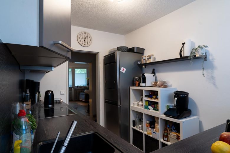 Einziehen und wohlfühlen: komplett sanierte 3-Zimmer-Wohnung mit Balkon und Garage – Foto 10