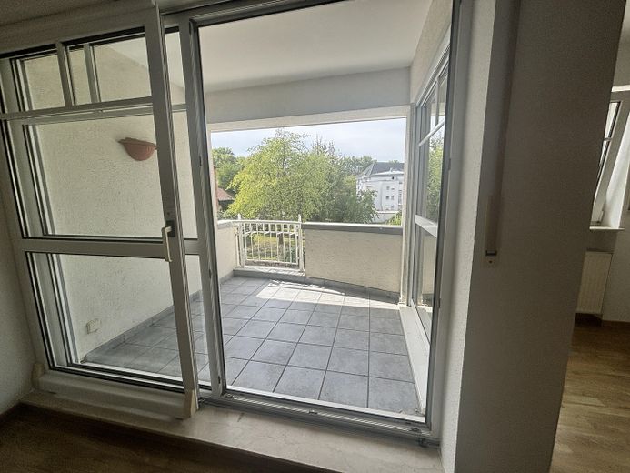 Helle 4,5 Zimmer Maisonette-Wohnung zu vermieten – Whg 3 Balkon