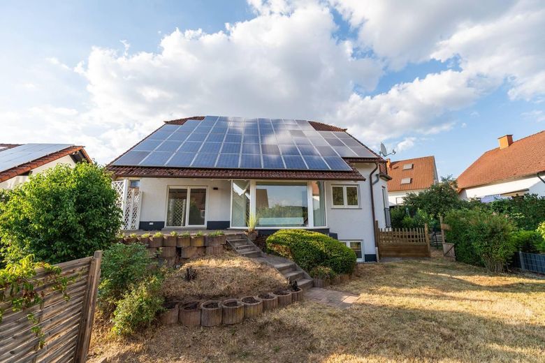 Modernisiertes Zweifamilienhaus mit Einliegerwohnung, neuer Gasheizung & PV Anlage – Foto 30