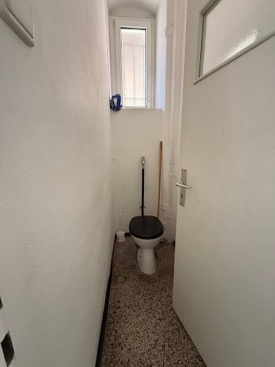 Vielseitige Gewerbefläche im EG - flexibel nutzbar – WC