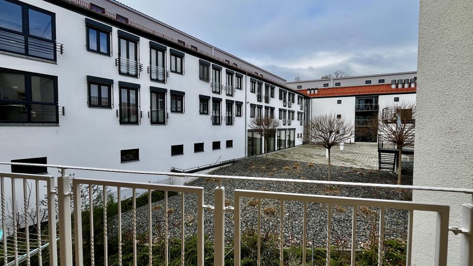 Gemütliche 2-Zimmer-Wohnung in Meißner Altstadt (mit Balkon) - frisch renoviert! – Blick vom Balkon