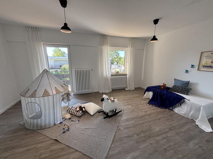 Şık ambiyansa sahip modern yaşam – Kinderzimmer im Obergeschoss
