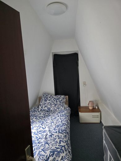 🏡 2,5-Zimmer-Wohnung mit Terrasse & Garage in Neuenkirchen-Vörden – Schlafzimmer 2