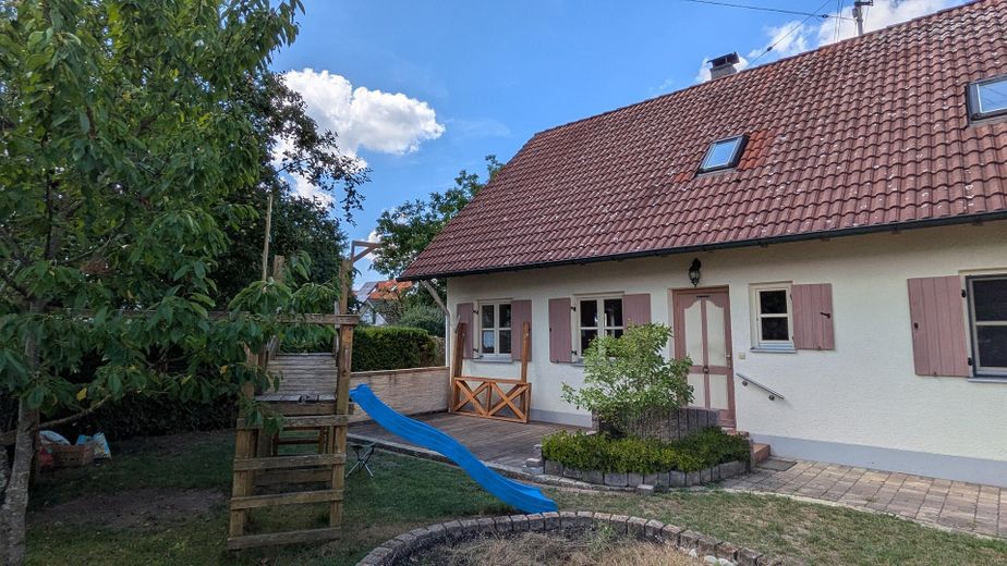 Affascinante casa indipendente in posizione tranquilla – vendita privata (senza agenzia) – Sonnige Terrasse