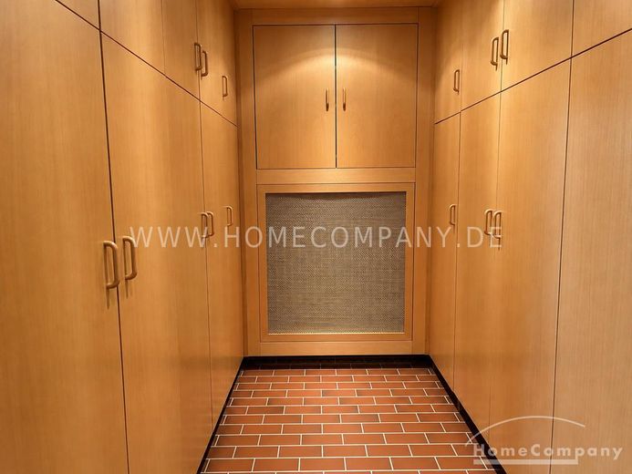 Freistehendes Architektenhaus mit großem Garten – 6923183fecddcb5d899cd86acbd019e0d807cee5.jpg