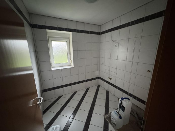 sanitäre Anlage/Aufenthaltsrau