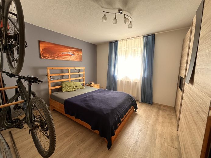 No commission: Well-laid-out 68 m2 ground floor apartment with terrace in a prime location – Schlafzimmer