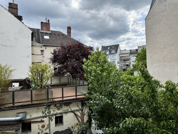 Balkon zum Hinterhaus