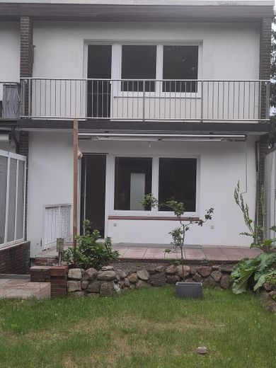 Hausansicht vom Garten