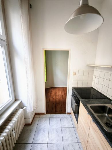 Zonder courtage in Neukölln: 3-kamerappartement aan het Tempelhofer Feld en vlak bij de Schillerkiez – Foto 19