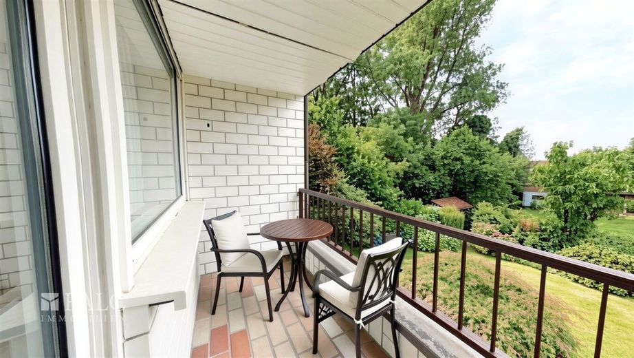 Familienglück im Grünen: Reihenendhaus mit Garten, Garage und viel Platz in Remscheid-Lüttringhausen – Balkon 1.OG