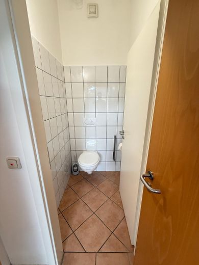 Klimatisierte Büro- Gewerbefläche (ca. 75 m²) in Innenstadtlage Groß-Umstadt – Parkplätze vorhanden – Foto 12