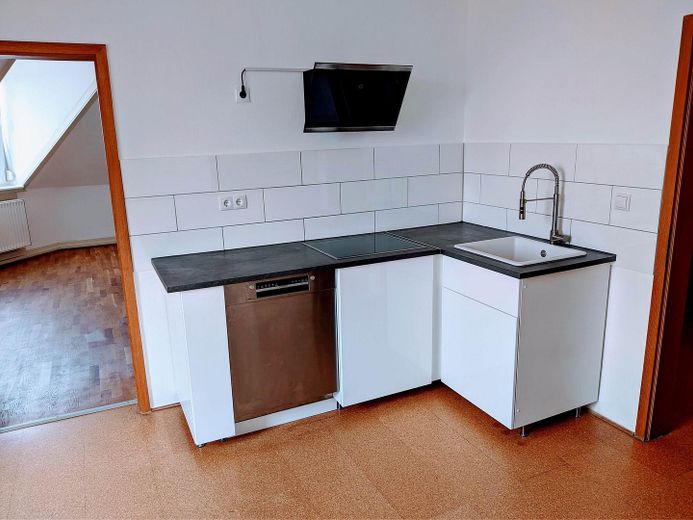 !provisionsfrei+WG-geeignet helle hochwertig sanierte 4 ZKB Altbauwohnung in Seckenheim – Küche