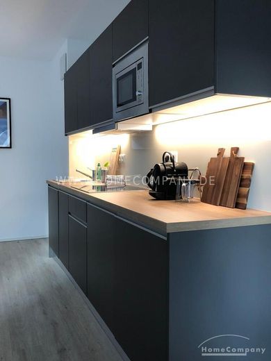 Lichtdurchflutete 2-Zimmer-Wohnung in zentraler Lage von Bonn-Beuel! – 8d02089feeffa1fdf40dae7fd65c590df9692715.jpg