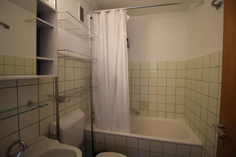 1-kamerappartement, Karlsruhe-Oost - met parkeerplaats – Bad