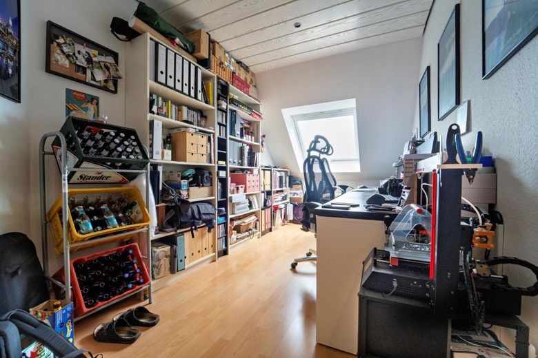 gepflegte 3-Raum-Wohnung mit Balkon – Arbeitszimmer aus Sicht Diele