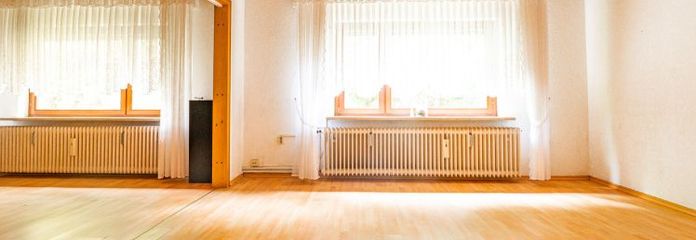 Viel Platz, zwei Gebäude, viele Möglichkeiten – Wohnen mit außergewöhnlichem Potenzial!