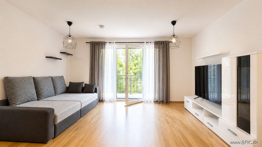Moderne 2-Zi.-Neubau-Wohnung mit Balkon und EBK in Fürstenfeldbruck – Bild 3
