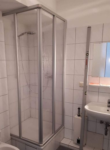 Bad Dusche