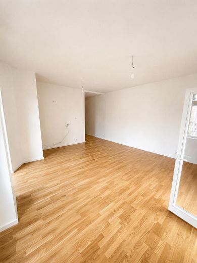 Erstbezug: super gemütliche 2 Zimmer-Wohnung mit Balkon – Wohnen-Essen-Küche