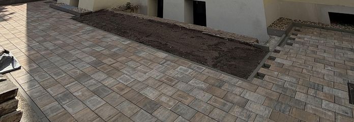Hausansicht (Balkonanbau folgt