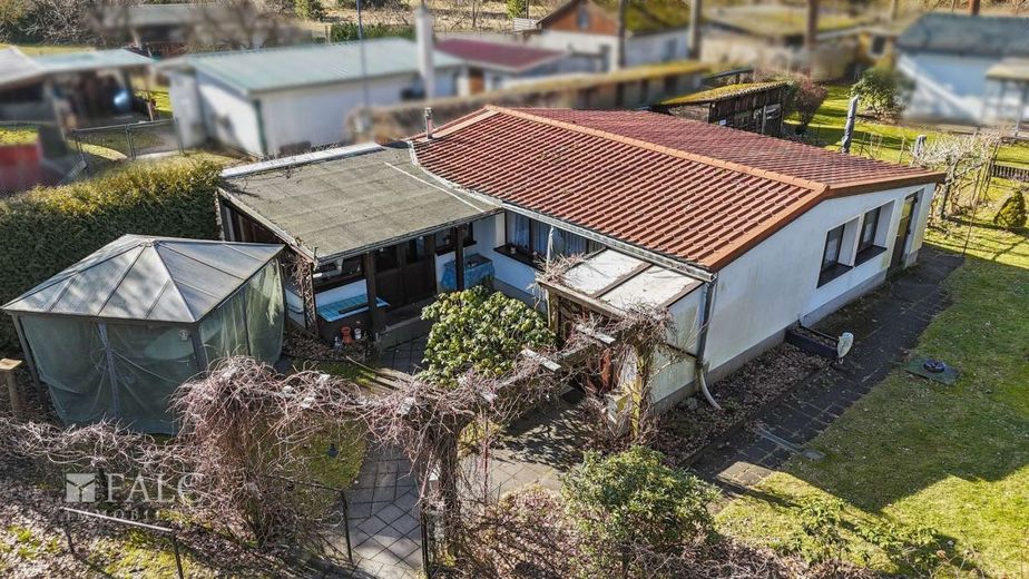 Jetzt oder Nie: Das Haus am See - FALC Immobilien – Hausansicht